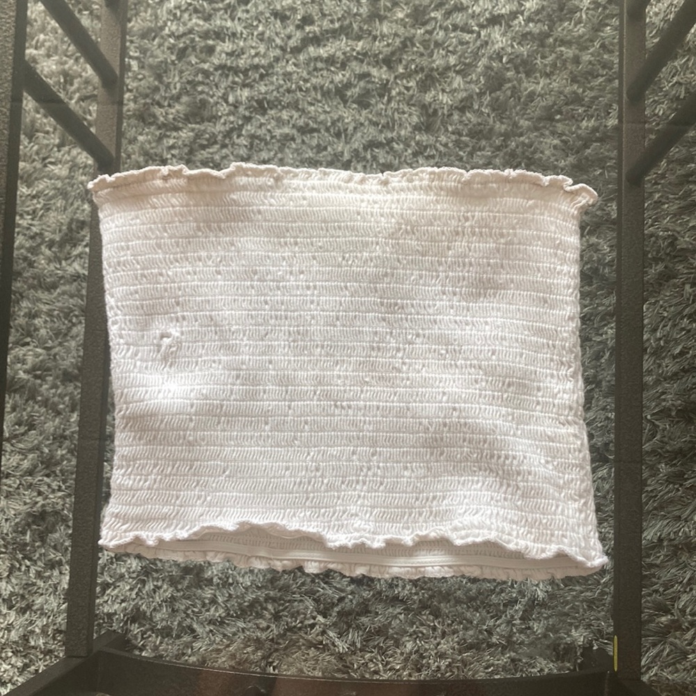 Worn 2 times. Great condition